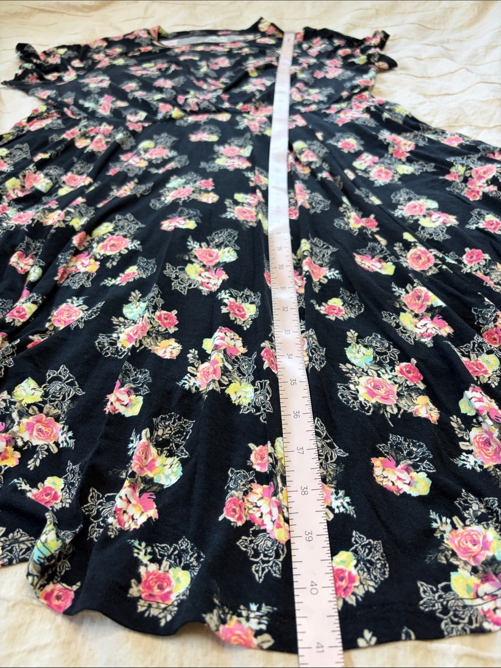 Torrid Super Soft Skater Dress Size 2 (18/20) Black Pink Yellow Rose Floral - Picture 7 of 10